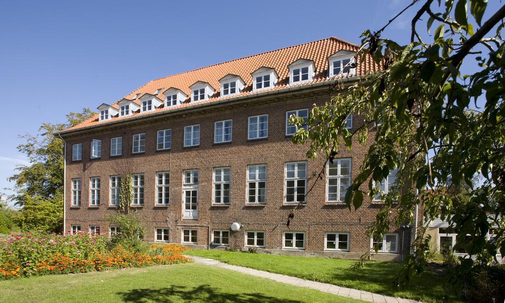 Emmaus Hostel Haslev Exterior photo