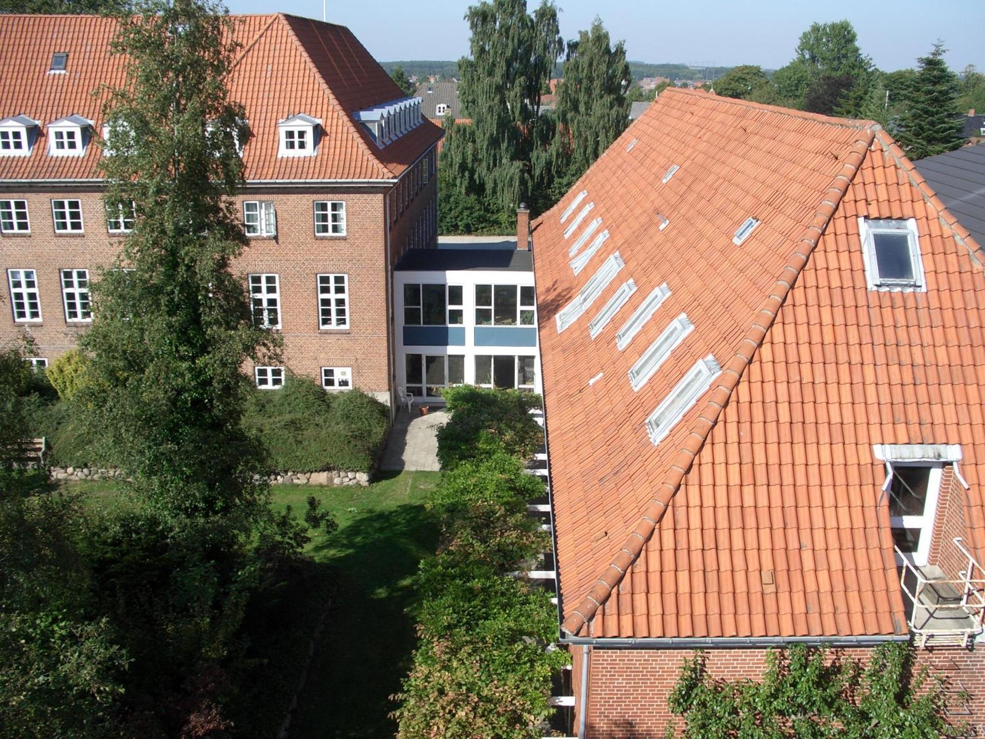 Emmaus Hostel Haslev Exterior photo
