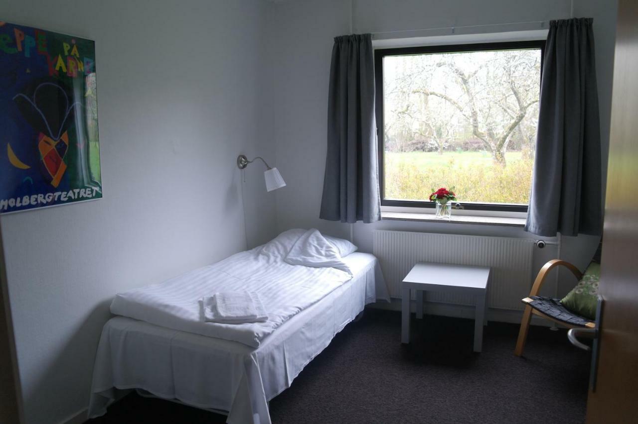 Emmaus Hostel Haslev Exterior photo